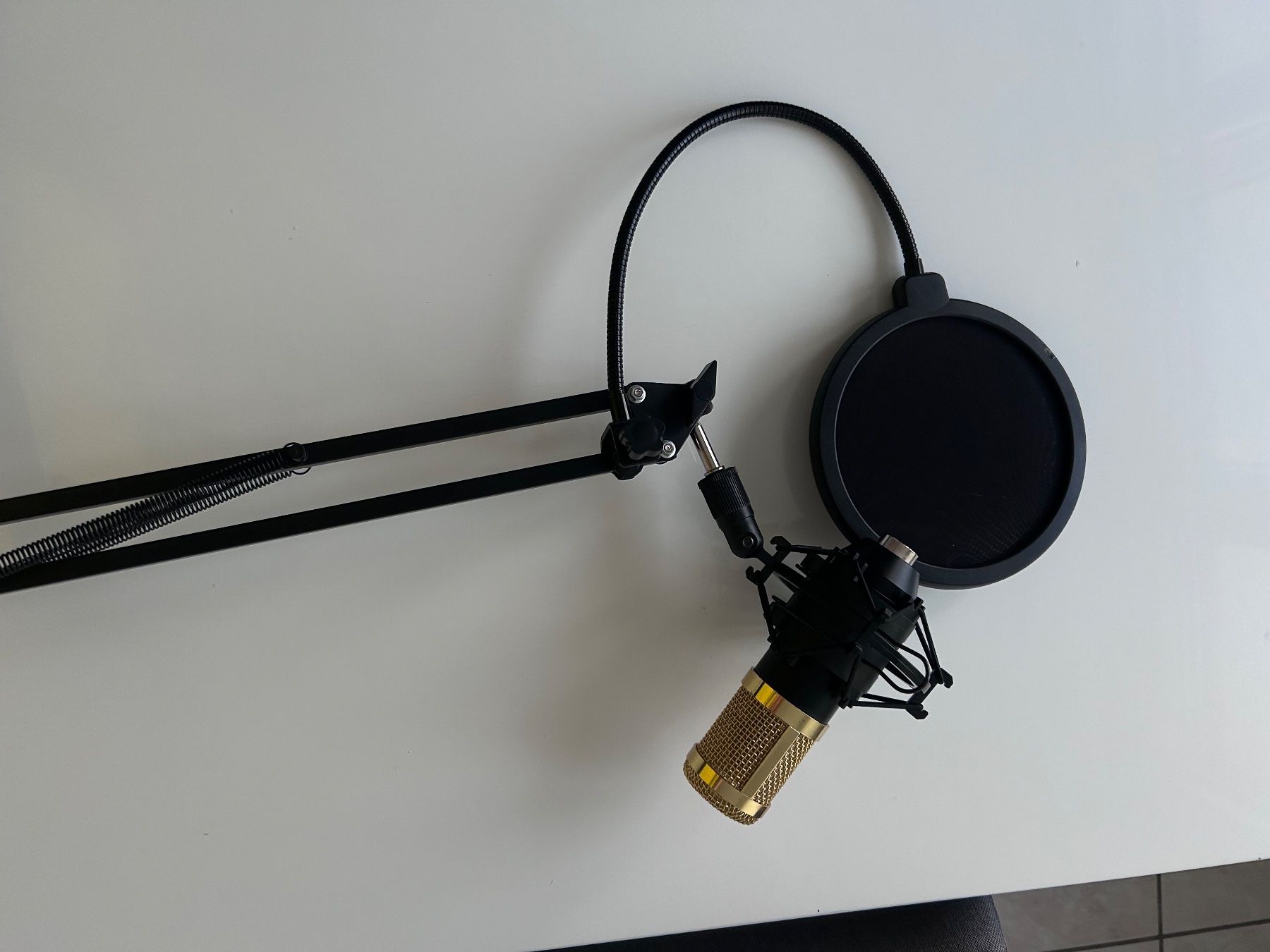 Microphones: Mikrofon – D'occasion à Düdingen par Sarindlibindli