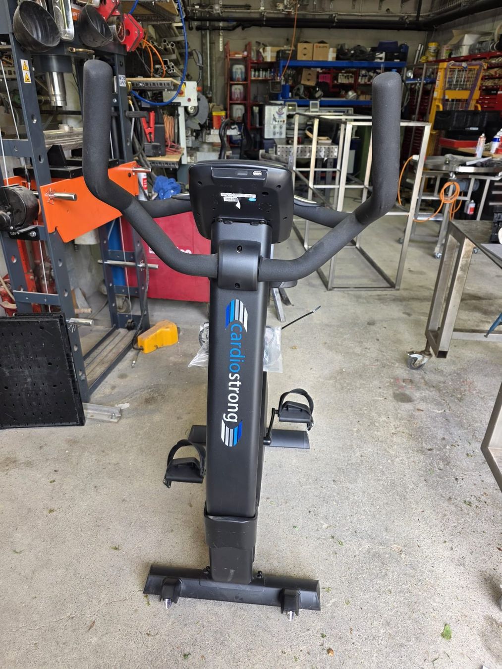 CardioStrong Hometrainer: CardioStrong BX 70i Ergometer – Usato da Bern venduto da Efkk 2