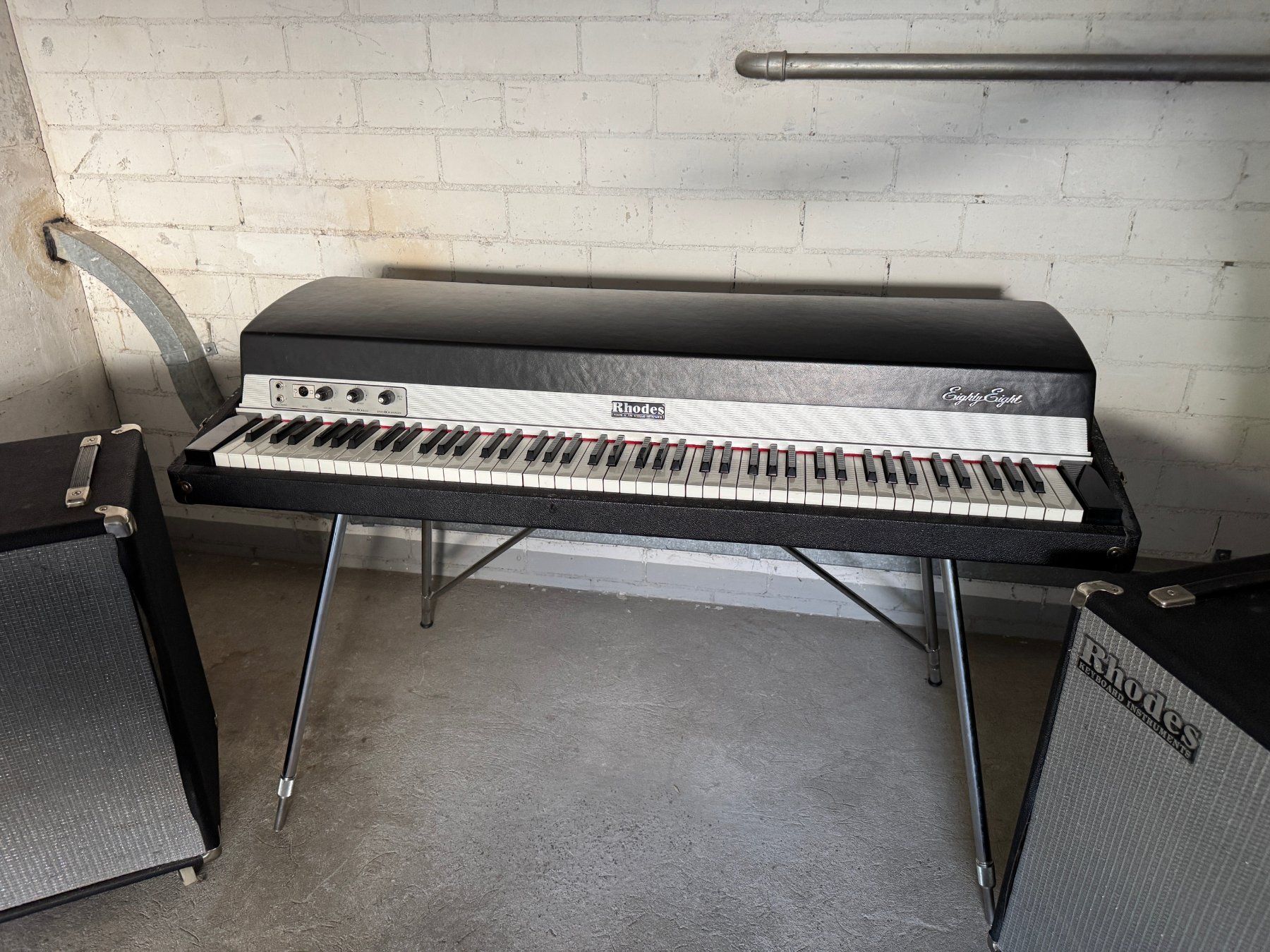 Rhodes Strumenti musicali: Fender Rhodes 88 Mark 1 – Usato da Basel venduto da grume35 1