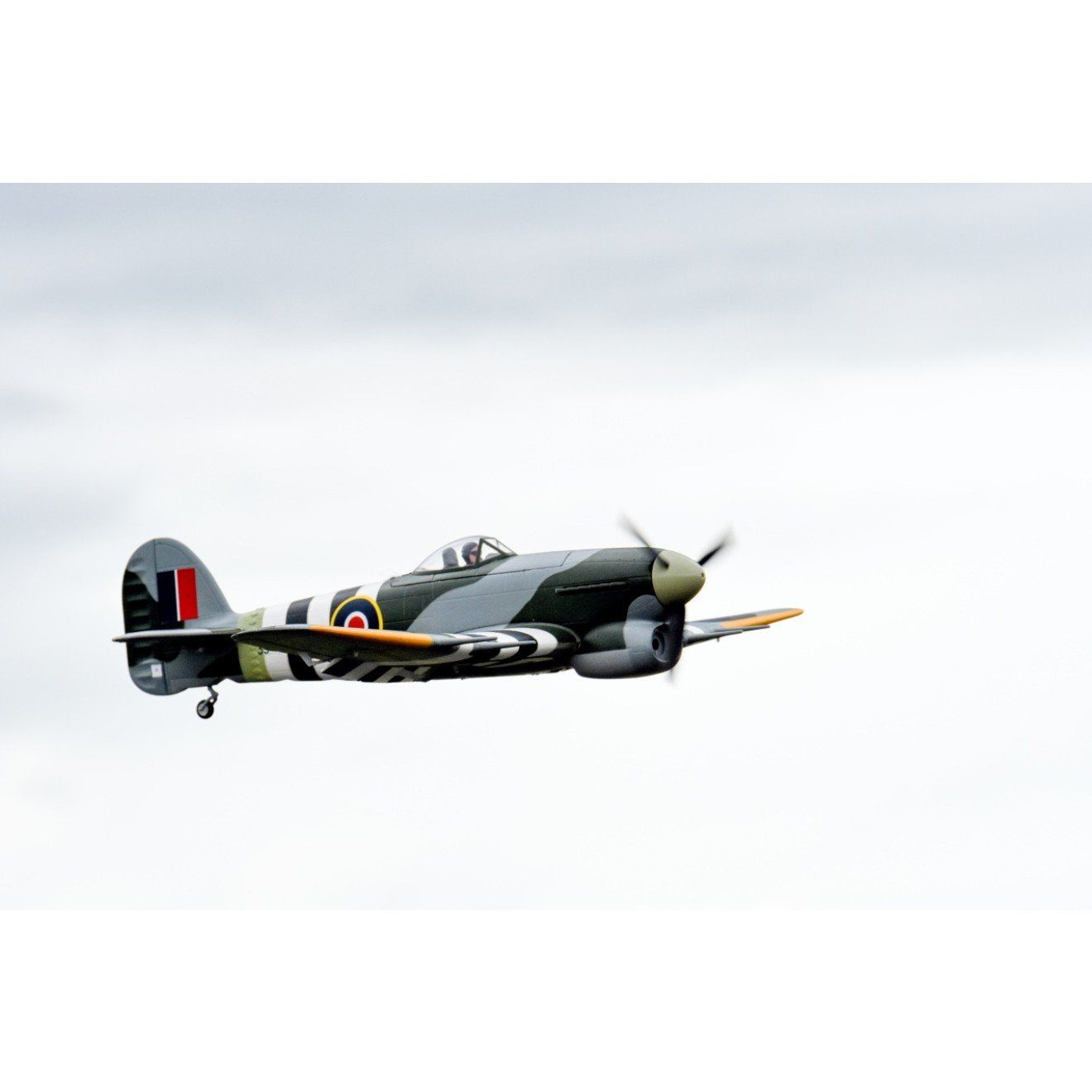 FMS Modellismo RC: FMS Hawker Typhoon PNP - 110 cm – Nuovo e nell'imballaggio originale da Rietheim venduto da PeraLux