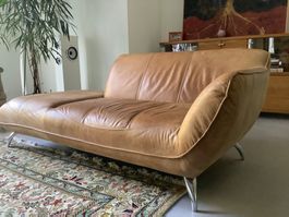 Gemütliches Ledersofa, Cognac, Repariere, Loftscapel