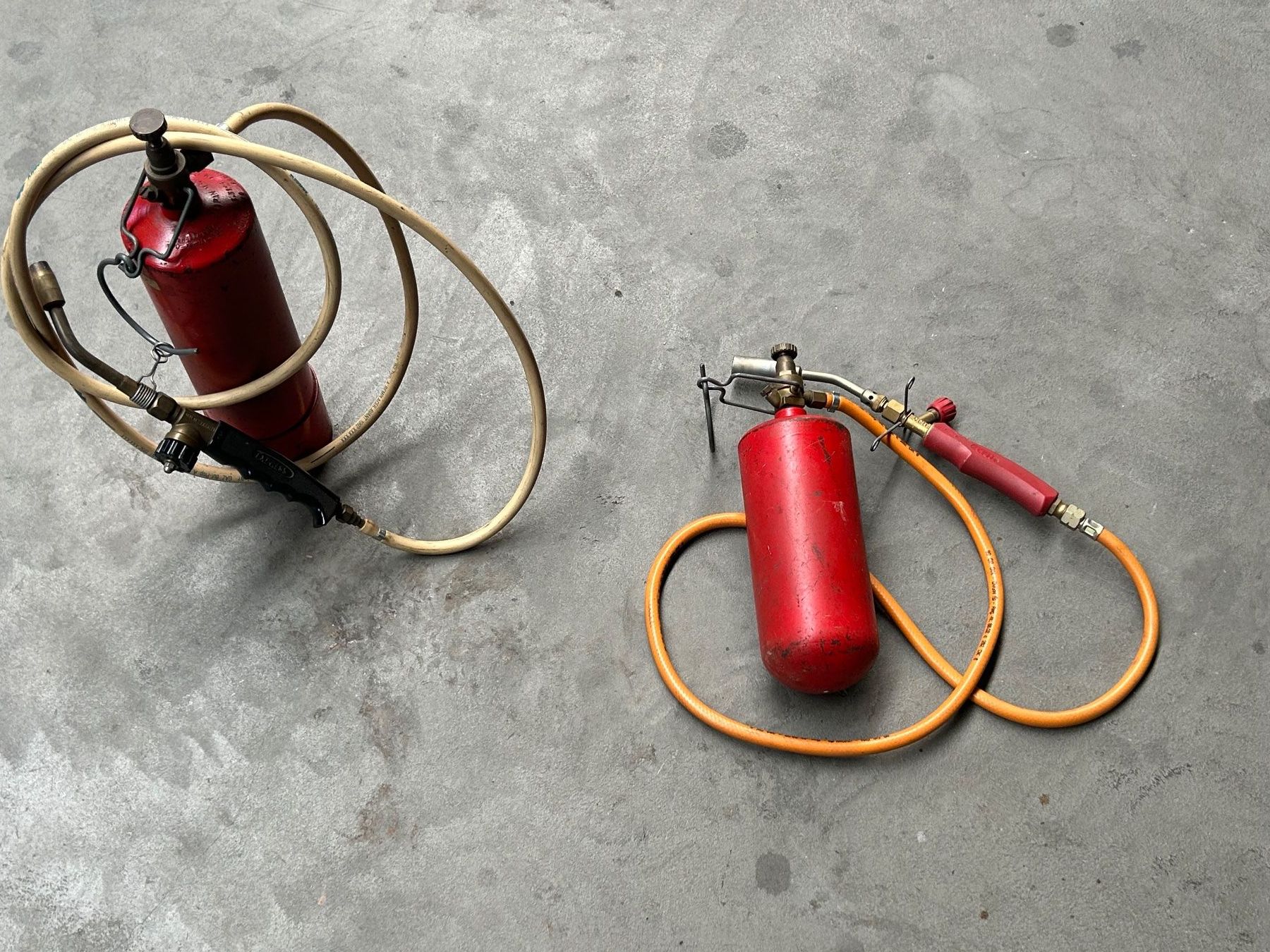 Löten & Schweissen: CFH Lötbrenner mit Gasflasche – Gebraucht aus Etzelkofen von Botti50 3