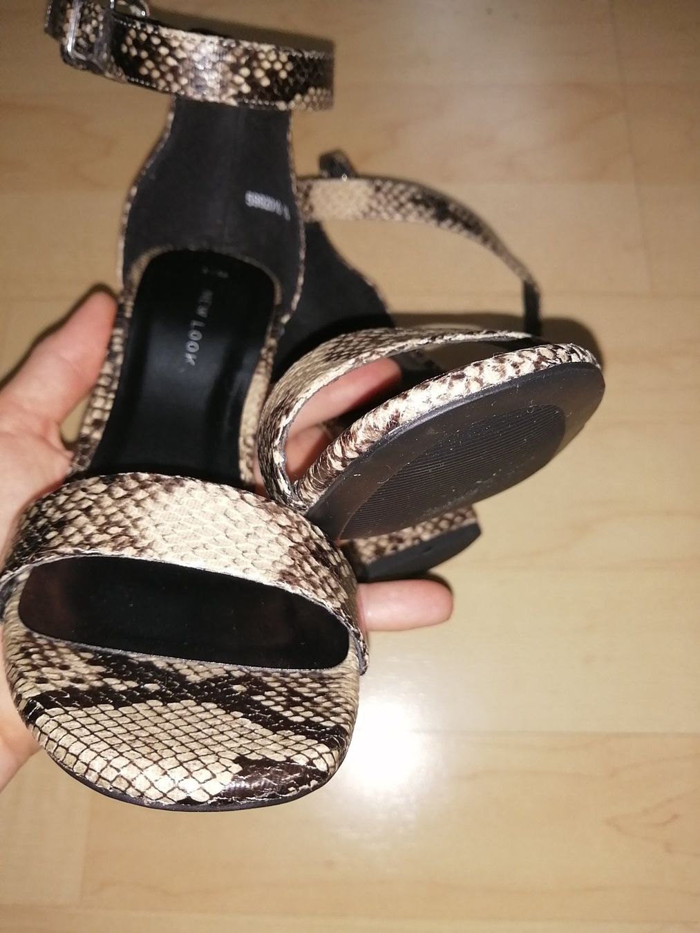 New Look Chaussures femmes: Sandalen Gr.36 – Neuf (Voir description) à Buchrain par nat_pl5p 3
