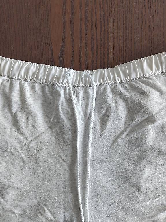 Nike Pantaloni: Short de sport Nike taille S – Usato da Morges venduto da L_6688 2