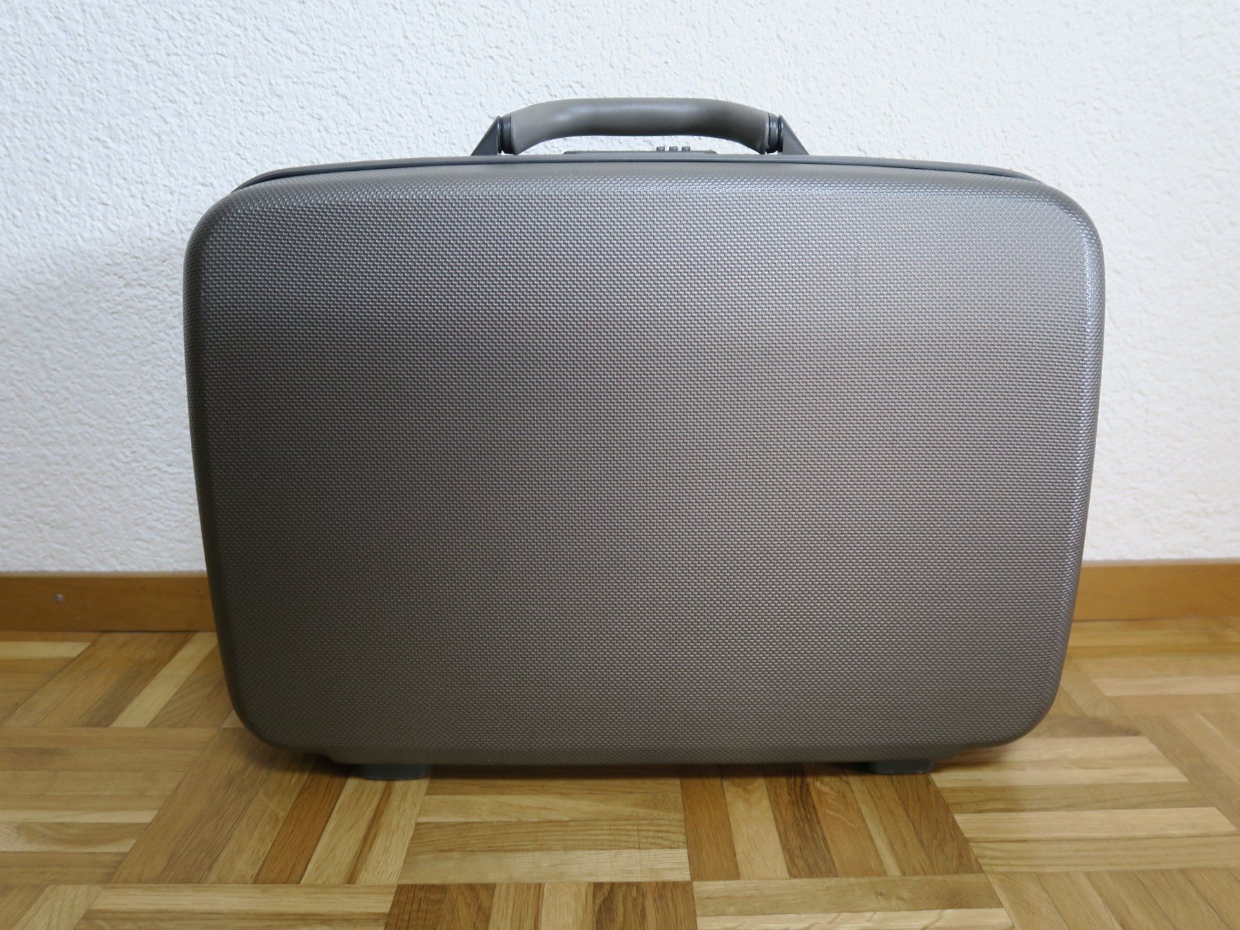 Samsonite Valigie: Samsonite Koffer - Cabin case - top Zustand! – Nuovo (secondo la descrizione) da Siebnen venduto da MarenSchweiz