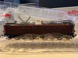 Maerklin 39510  Locomotive életrique Be 4/6 Brune Neuve