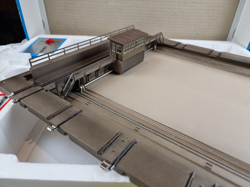 Oberleitungsgarnitur Für Schiebebühne Märklin HO | Kaufen Auf