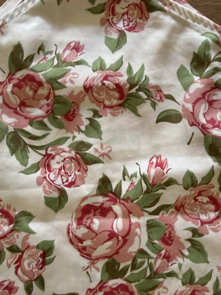 Top: Damen Top Blumenmuster Grösse S neuwertig – Nuovo (secondo la descrizione) da Basel venduto da selinalivia 1