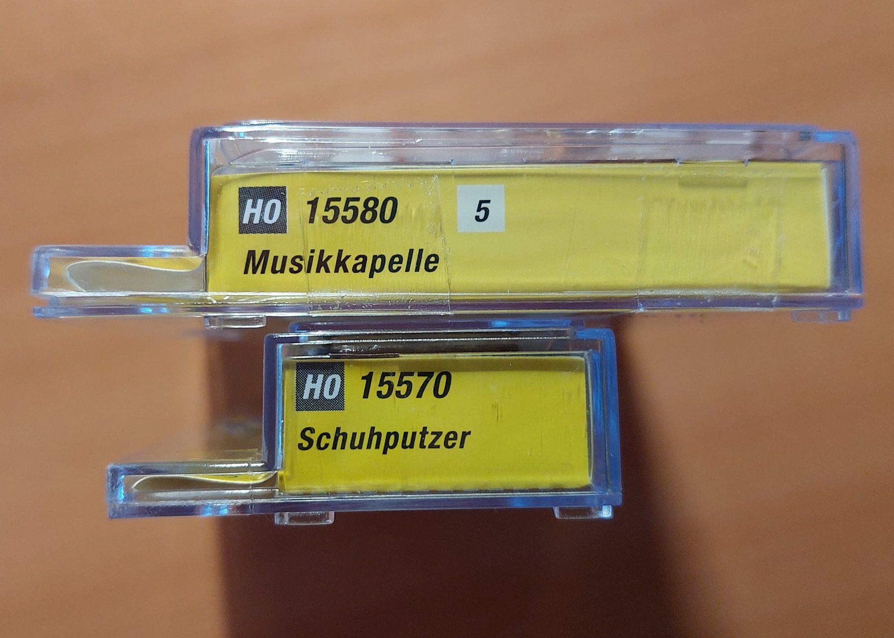 Noch Trains électriques: NOCH - Set "Musikkapelle & Schuhputzer" - 1:87 – Neuf avec emballage d'origine à Rotkreuz par MOBAHN-1zu87 6