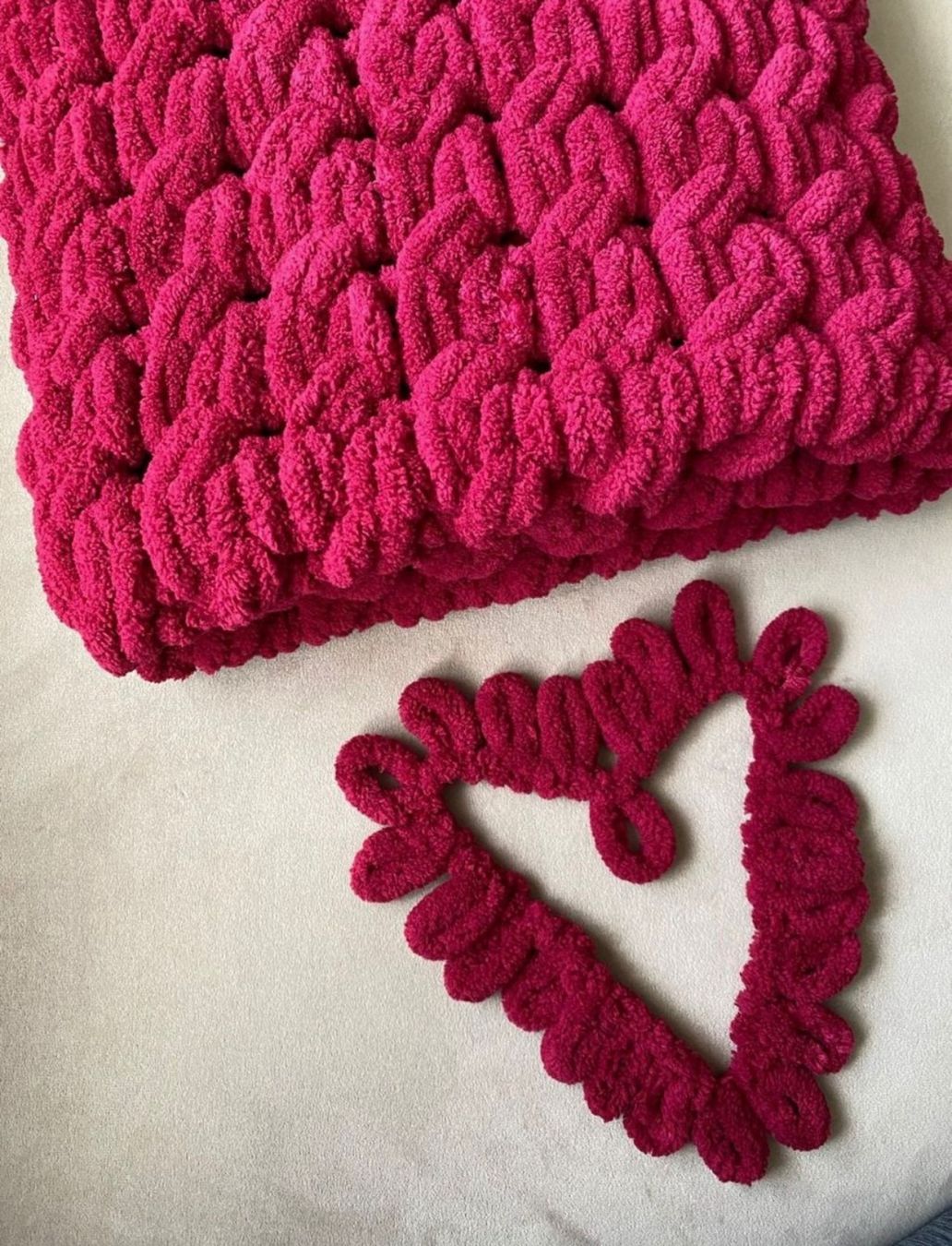 Coperte: Handgestrickte Puffy-Decke – Nuovo (secondo la descrizione) da Effretikon venduto da Lunaaa_ 2