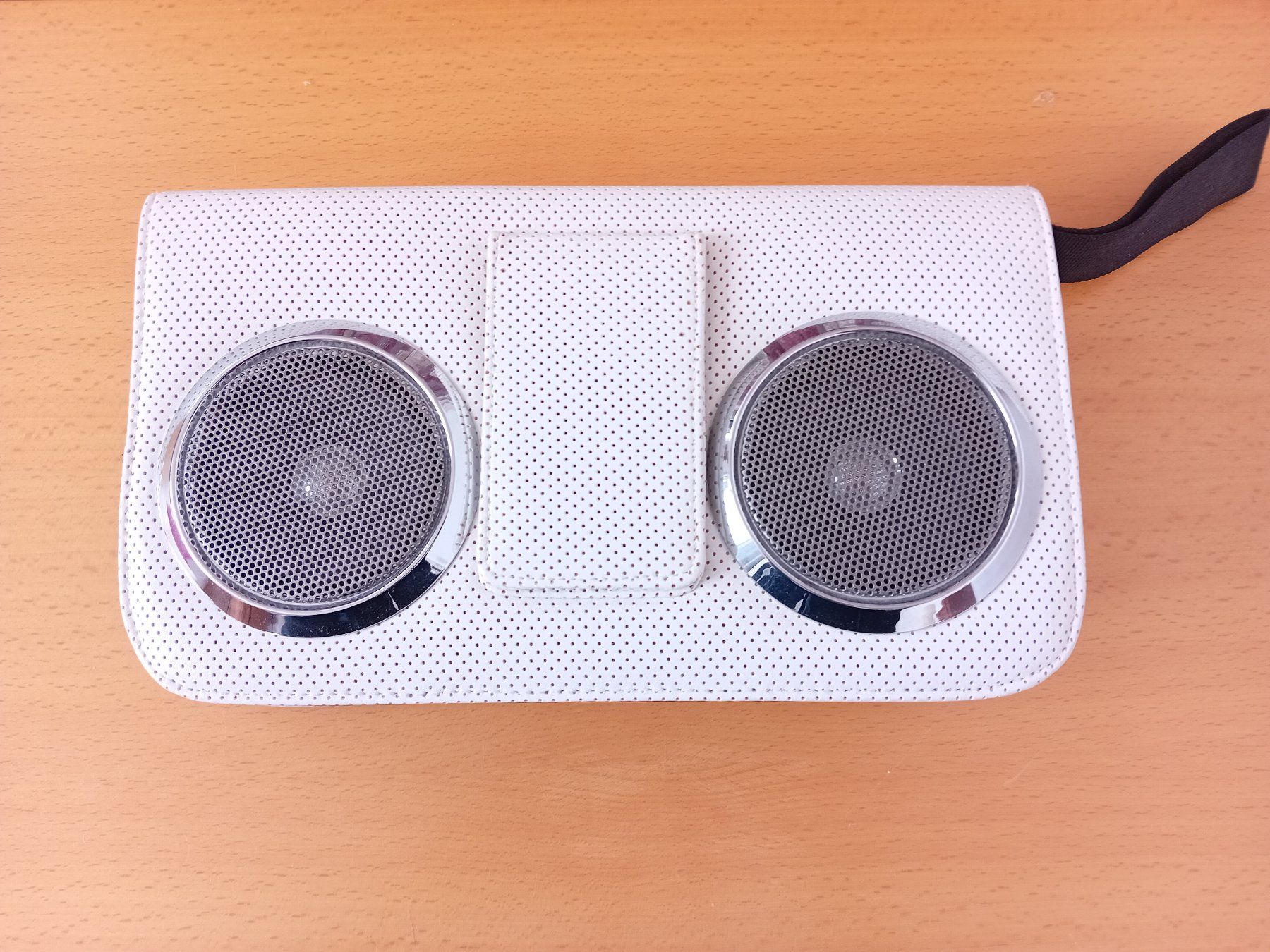 Lautsprecher: PodBlaster Stereo Travel Speakers And Storage Case – Gebraucht aus Fribourg von Werkt
