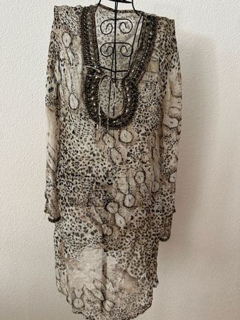 Leichte Sommer Tunika Gr M mit Schmuck Gr. 38/40 Top Zustand