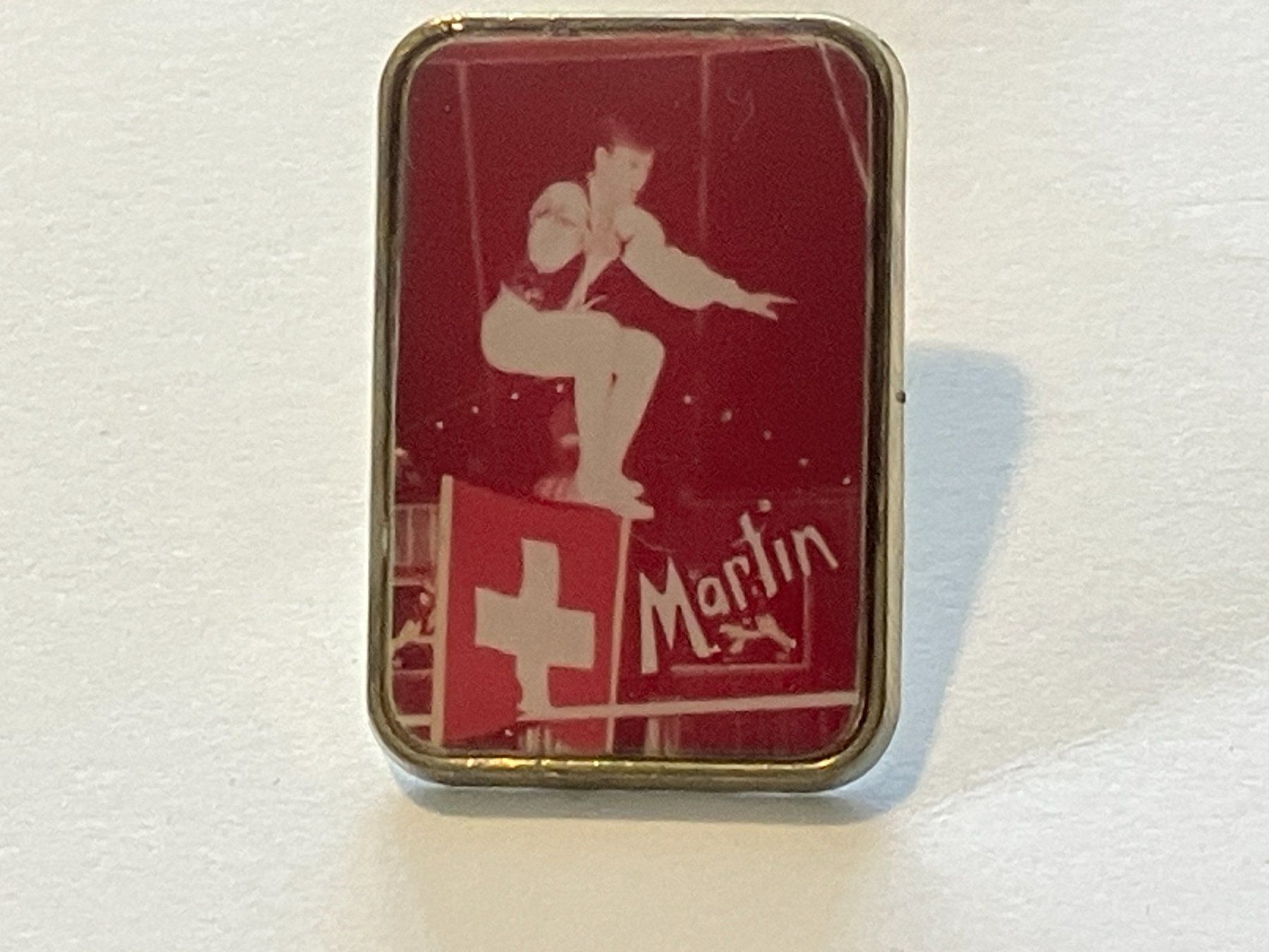 Plaketten & Abzeichen: 1 Pin Martin Kunsturner – Gebraucht aus Basel von djwwpp