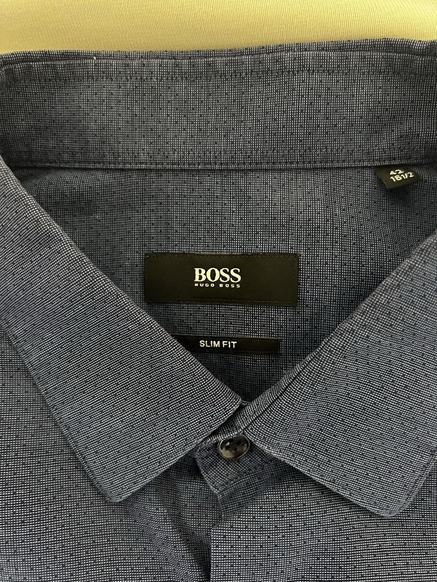 Hugo Boss Hemden: Hugo Boss Hemd  – Gebraucht aus Kaltbrunn von schnoggele 1