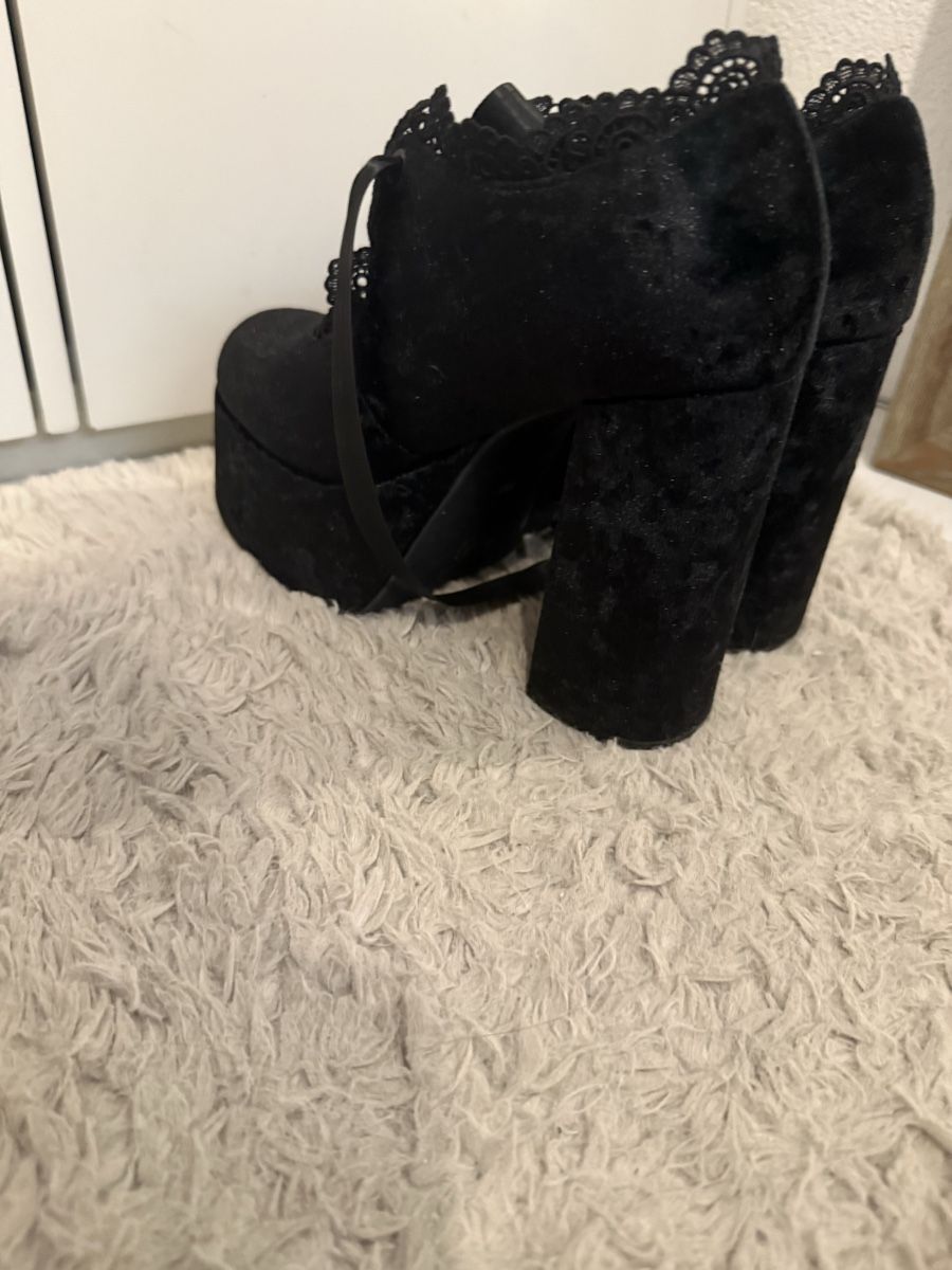 Chaussures femmes: Black Velvet Platform – Neuf (Voir description) à Suhr par iam.deestiny 1