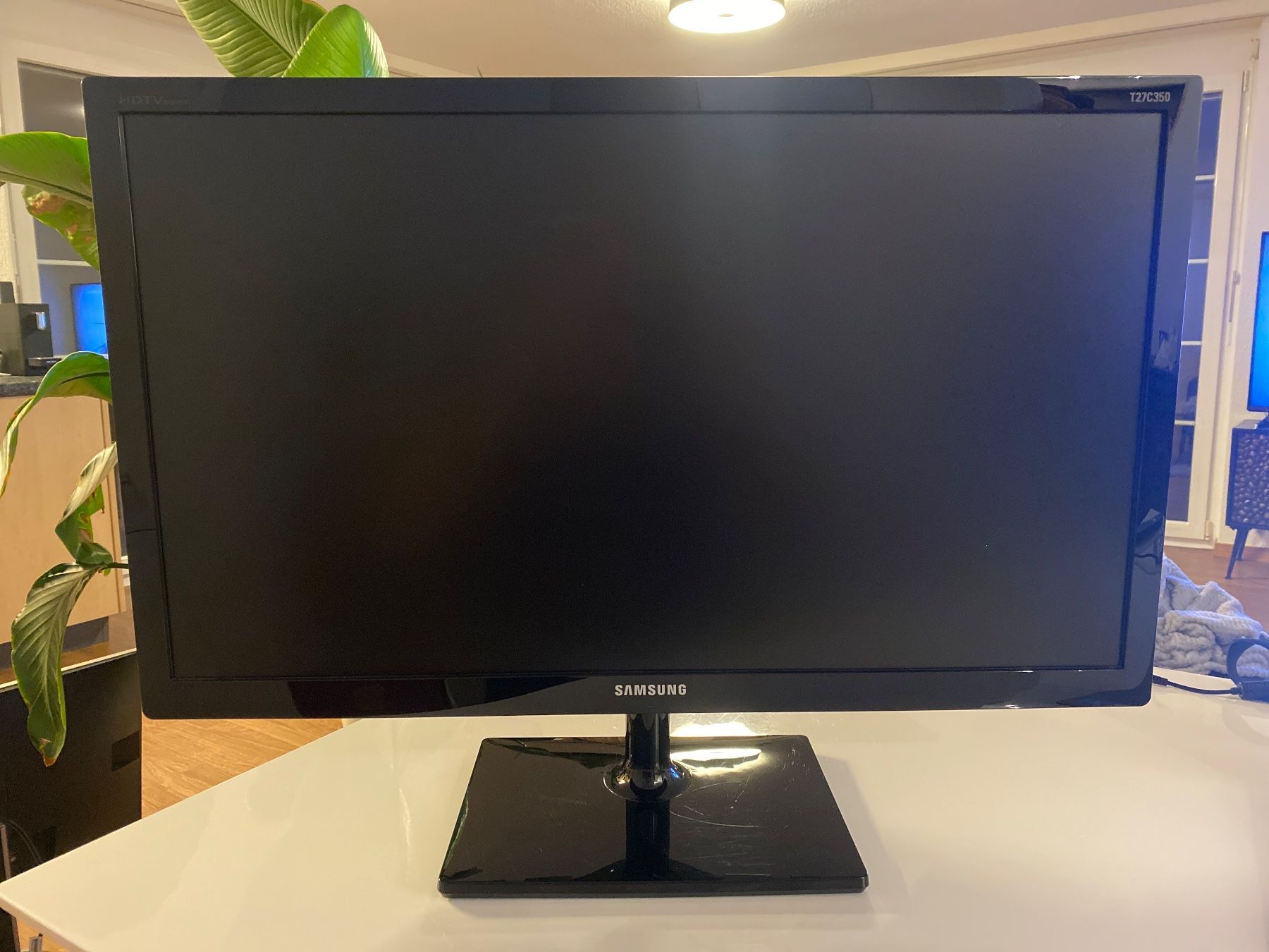 Samsung Monitor: Samsung Bildschirm Model: T27C350EW – Usato da Wilderswil venduto da Nicolas.Studer