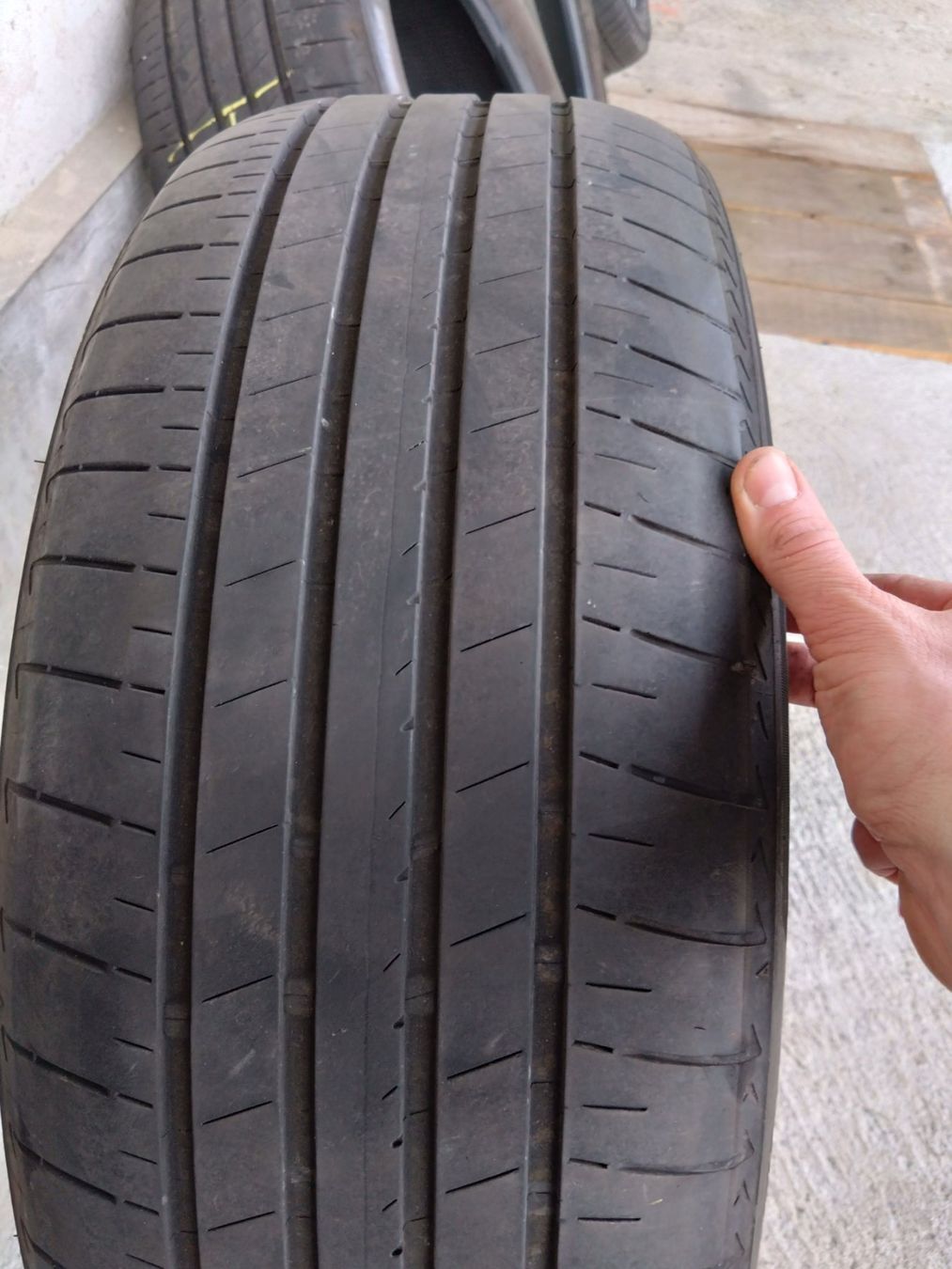Michelin Pneumatici & Ruote complete: 235/50R20 – Usato da Bergdietikon venduto da Corolla10 4