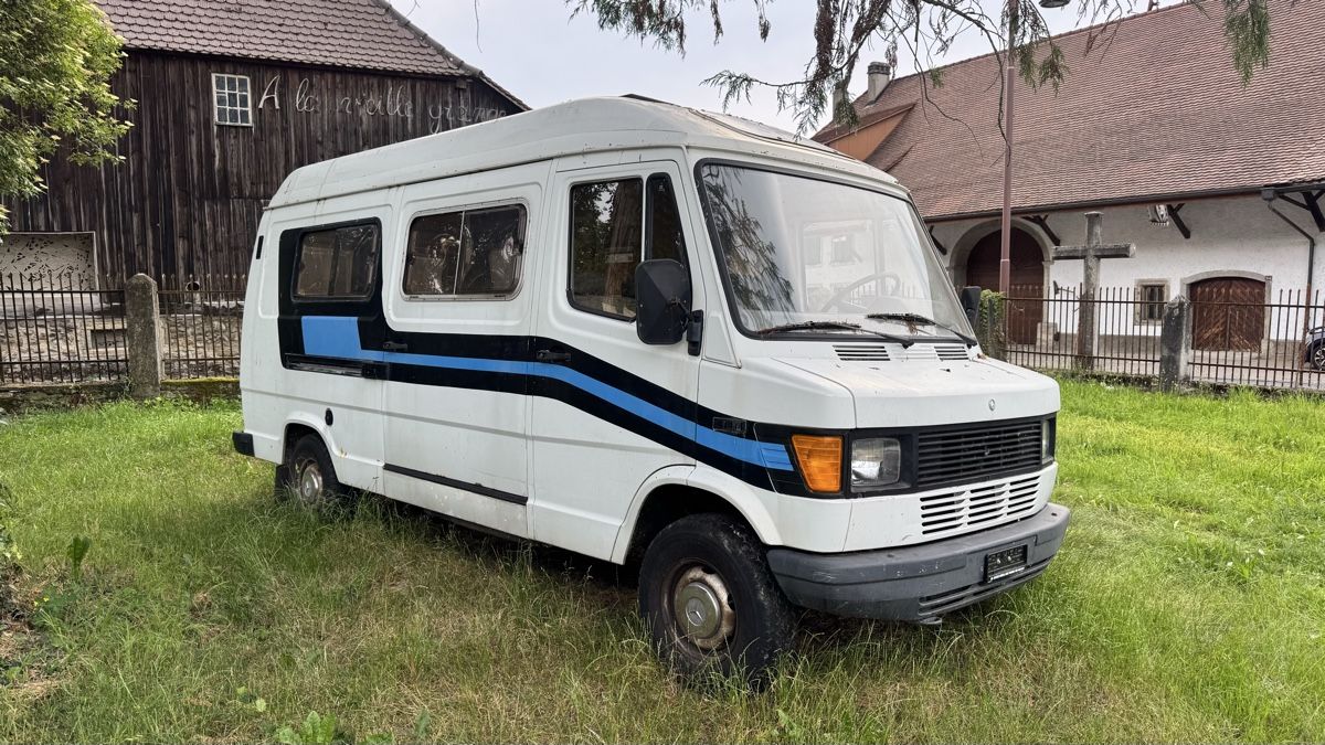 Mercedes-Benz Camping Fahrzeuge: Campervan Mercedes 308 – Gebraucht aus Cheyres von JBLcharly