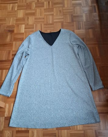 Robe argentée neuve/Kleid silber neu