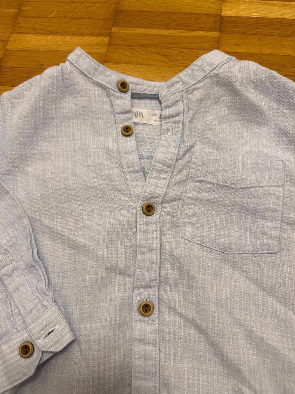 Zara Chemises, T-shirts & Polos: Zara Hemd Gr 98 – D'occasion à Richterswil par Eunoia85 1