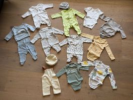 Junge neugeborene Kleiderpaket, Gr. 50-56