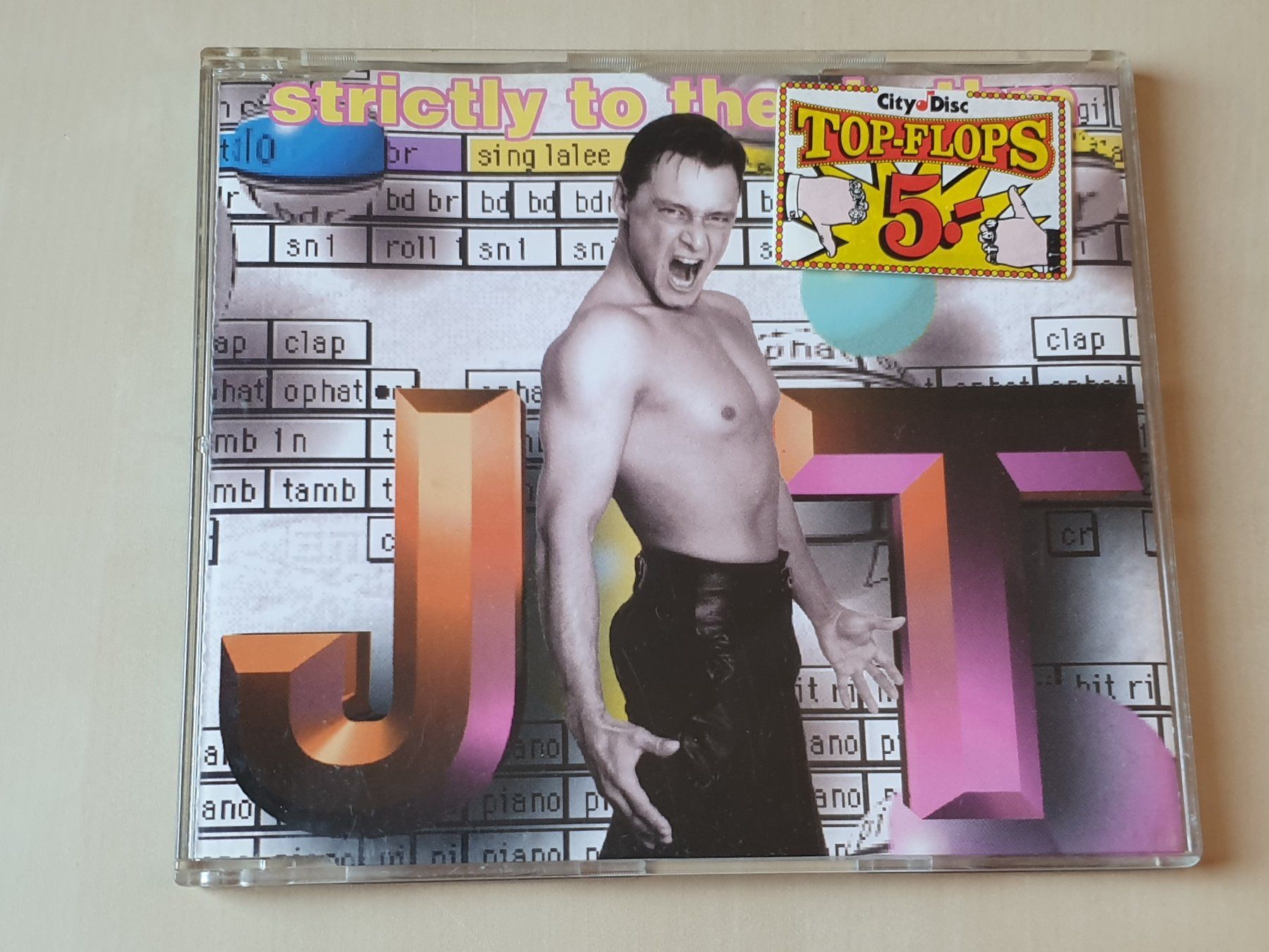 CDs: JT strictly to the Rhythm – Gebraucht aus Stansstad von collectorsshop