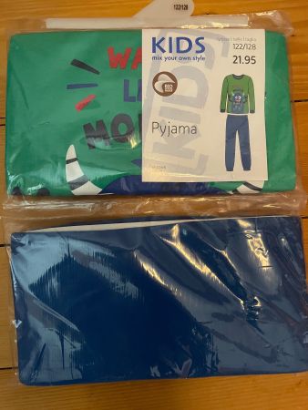 NEU Gr 122/128 Pyjama lang Monster Bio Baumwolle grün blau