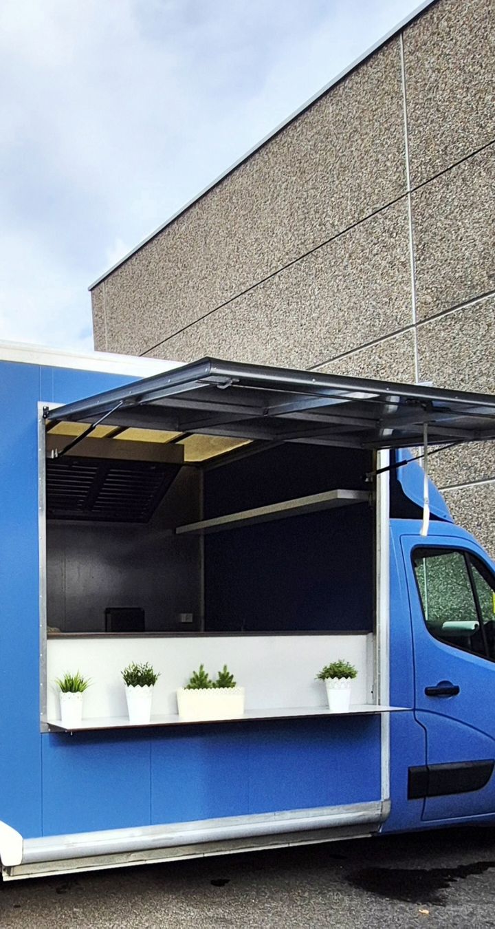 Renault Veicoli commerciali: Foodtruck – Usato da Horw venduto da holiday09