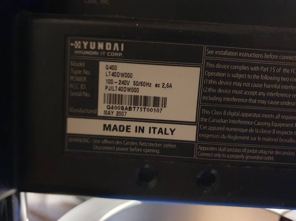 Televisori: 40" Fernseher Hyundai Vuon – Usato da Rüegsauschachen venduto da Ctba82 1
