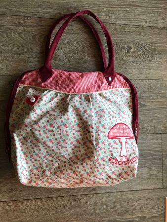 Adelheid Glückwerkstatt shopper