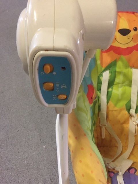 Wippen & Schaukeln: Elektrische Babyschaukel mit Musik – Gebraucht aus Emmen von Aribini 1