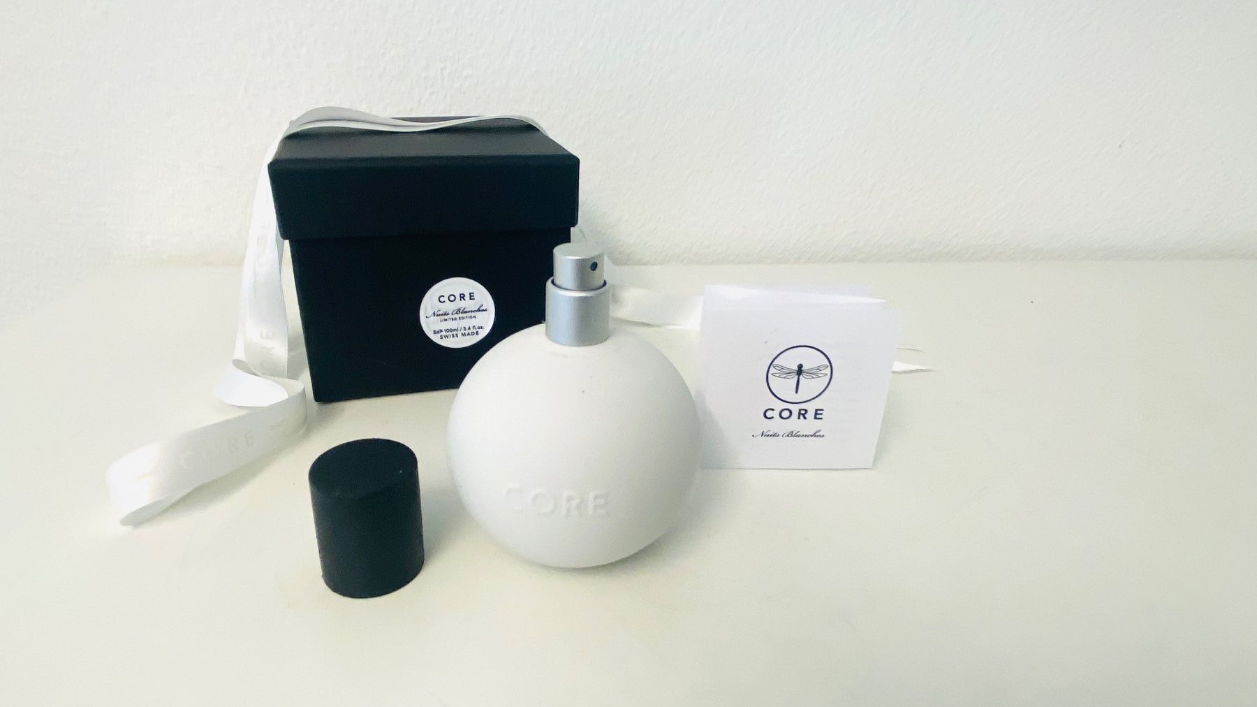 Parfums & Eau de Toilette: CORE Nuits Blanches Eau de Parfum – Schweizer Nischenduft – D'occasion à Zürich par Arche_Brockenhaus 1