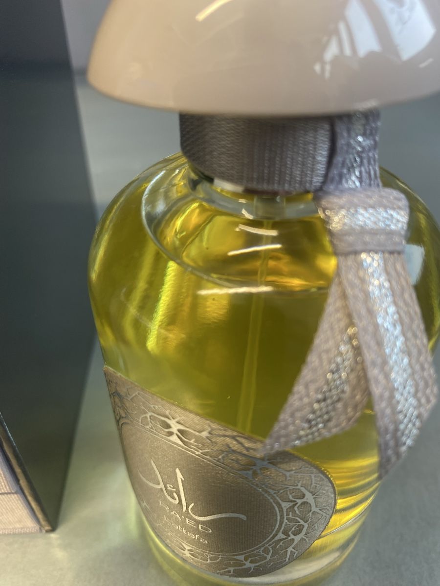 Lattafa Profumi & Eau de Toilette: Lattafa RA’ED Silver 100ml Neuf – Nuovo (secondo la descrizione) da Corseaux venduto da atchoum66 3