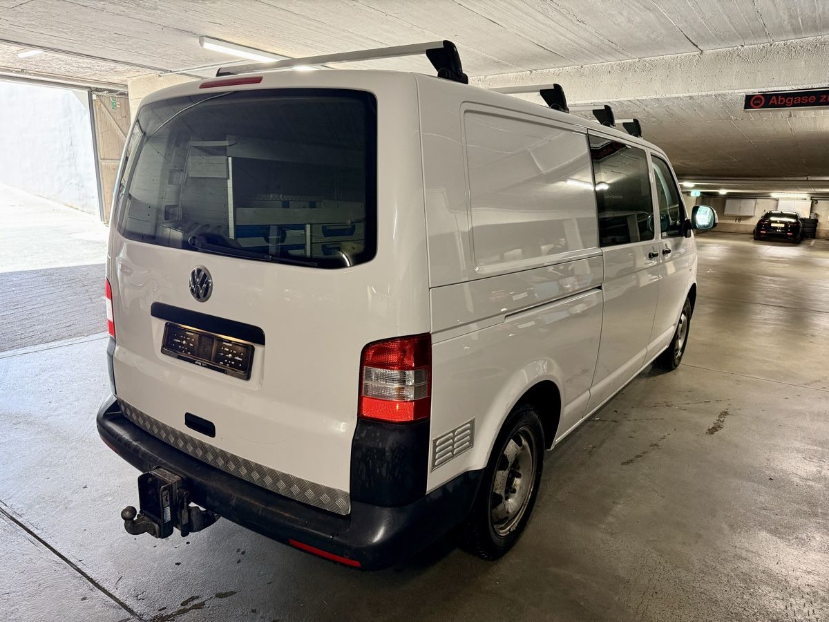 VW Veicoli commerciali: VW T5 2.0 TDI 180PS DSG 4M Langversion – Usato da Menziken venduto da Kasti1989 3