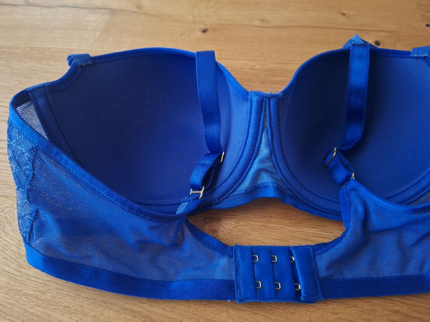 Triumph Altra biancheria intima: Neuer TRIUMPH BH Gr. 85 C – Nuovo (secondo la descrizione) da Dörflingen venduto da Crazyachmed 5