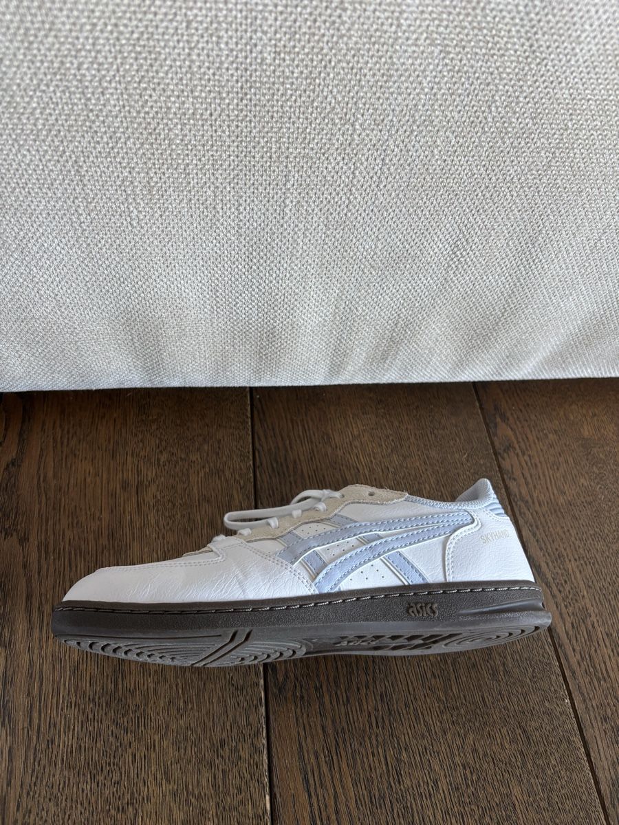 Asics Damenschuhe: Asics Skyhand, Grösse 40, neuwertig – Neu (gemäss Beschreibung) aus Ennetbaden von maj_87mn 4