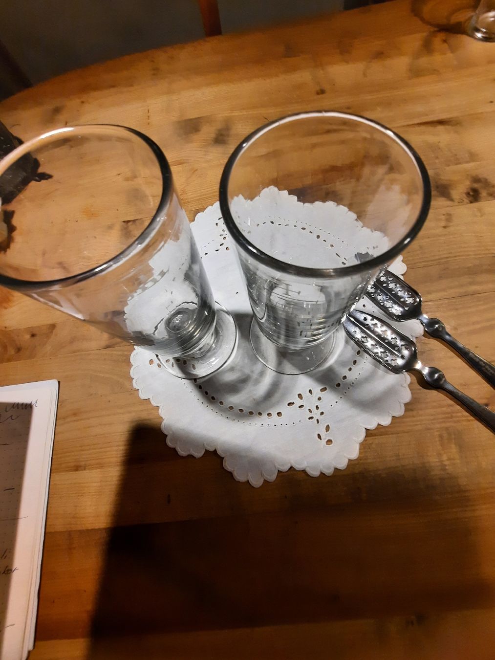 Gläser: 2 Absinth- Gläser  mit "Schüfeli  " – Gebraucht aus Busswil BE von balu37 1