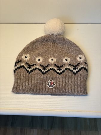 Moncler Mütze mit Bommel, Wollmütze
