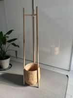 Cocoon Kleiderständer (von Bolia)