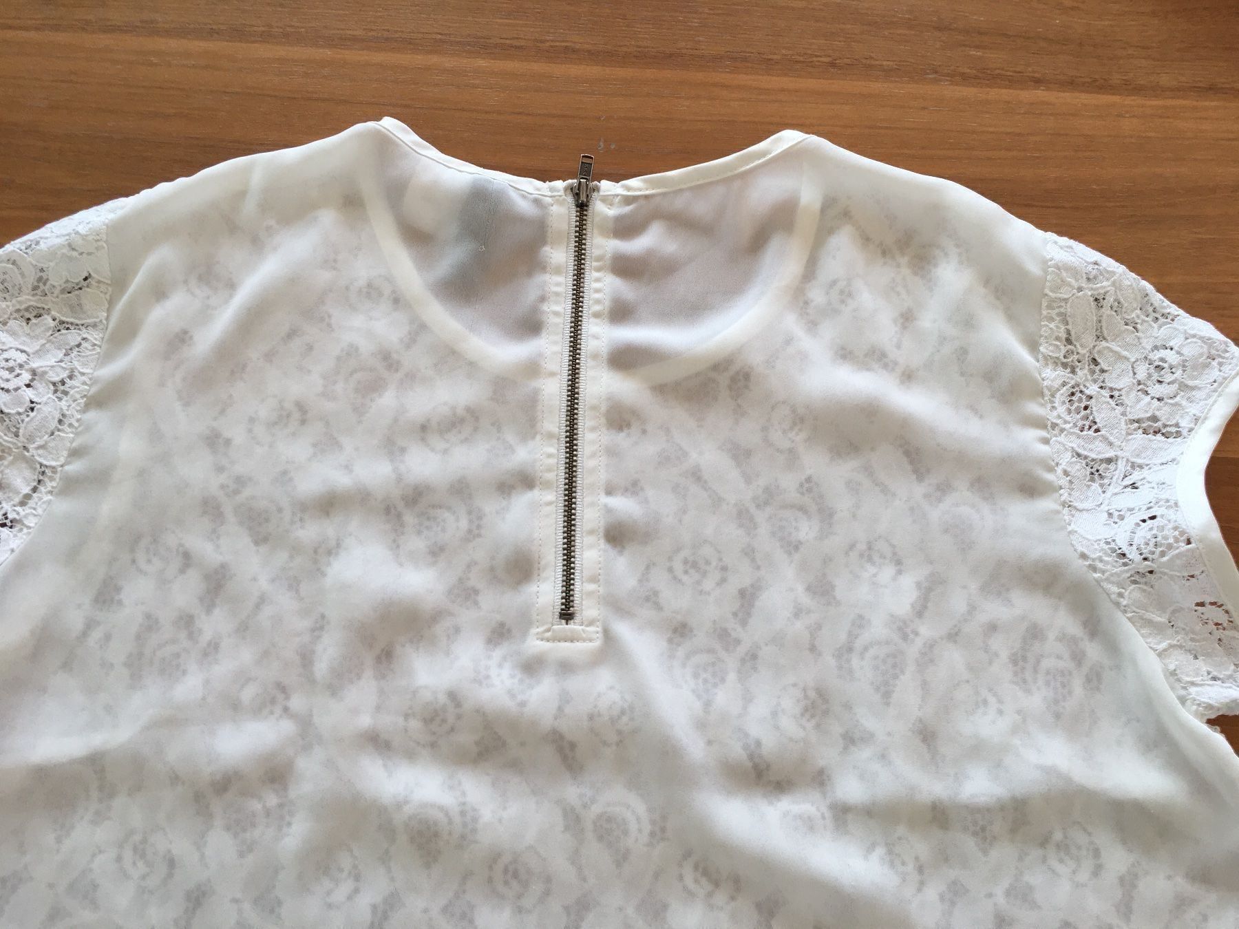 H&M Top: Süsses Spitzen Top / Bluse Gr. 158 – Usato da St. Urban venduto da uschi73 2
