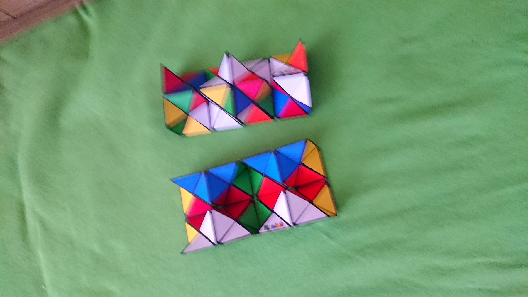 Spielzeuge: Rubiks Cube Klappspielzeug – Gebraucht aus Bäretswil von jos_qk78 1