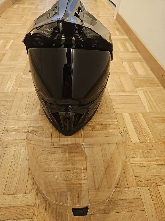Casques & visières: Casque Ls2 Explorer 701 carbone – D'occasion à Anières par mar_lh8p 3