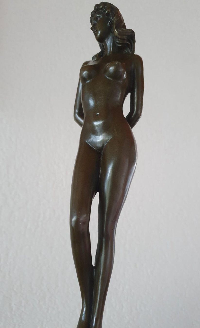 Figuren: erotische stehende Schönheit Bronce Bronze – Gebraucht aus Stüsslingen von pati-king 2