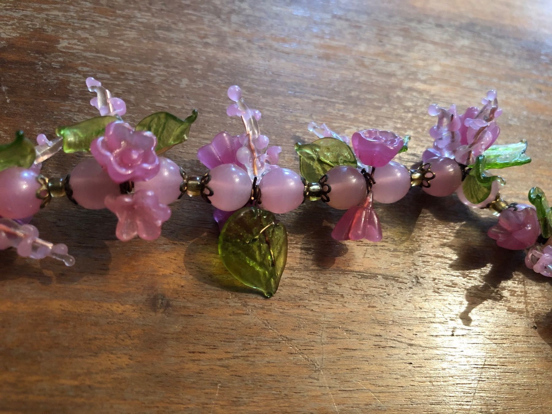 Catenine: GABLONZER GLASBLÜTEN COLLIER in rosa. – Nuovo (secondo la descrizione) da Wald ZH venduto da mlnt 6