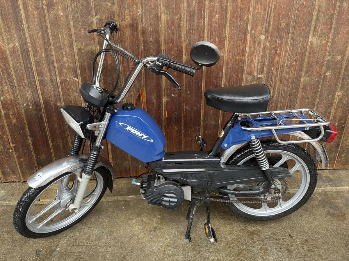 Pony Cyclomoteurs: Töffli Pony – Défectueux à Abtwil SG par mat_5tkv