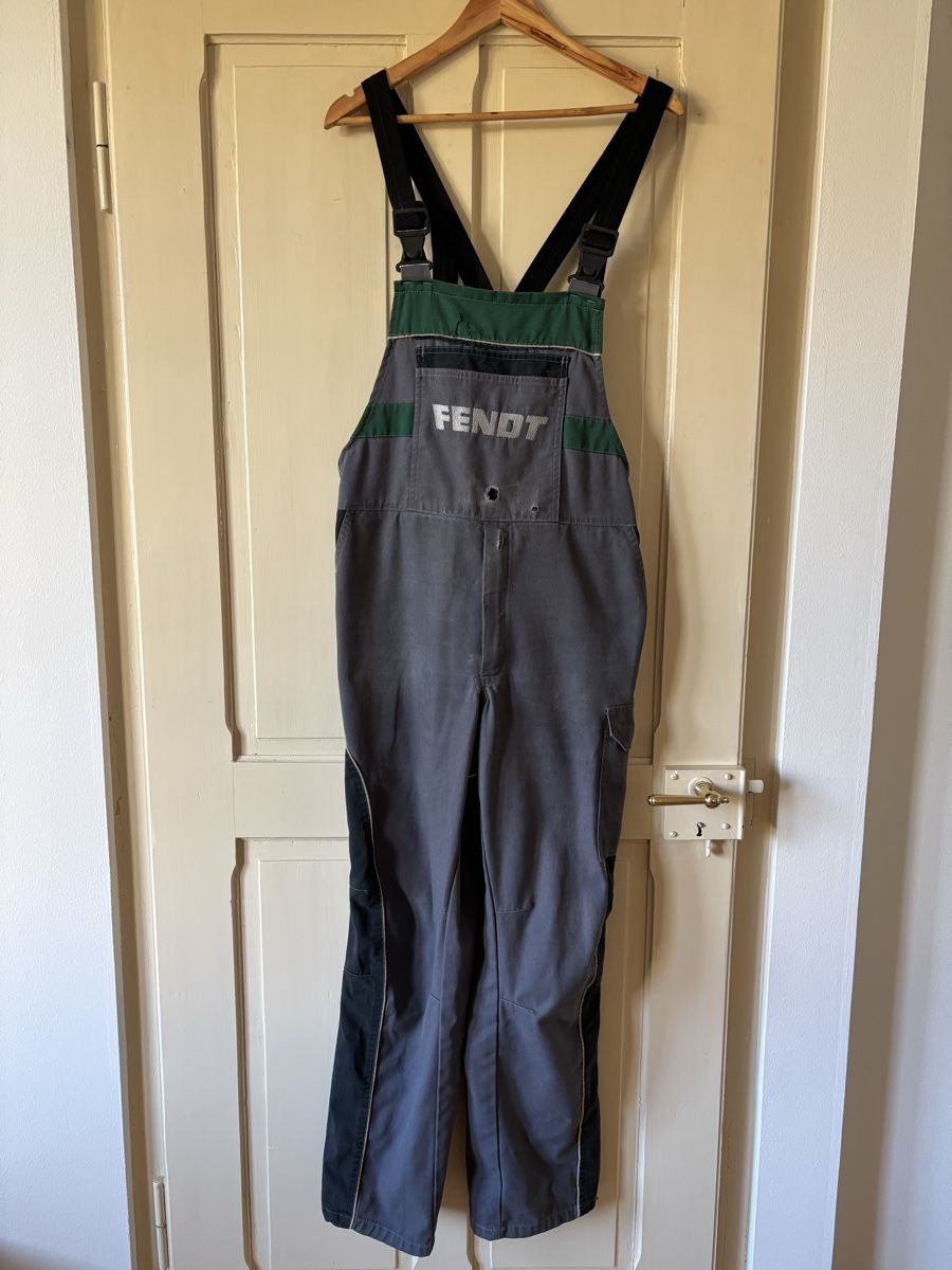 Pantaloni: Fendt Latzhose Gr. 50 grau – Usato da Lyss venduto da PlaneSpotter