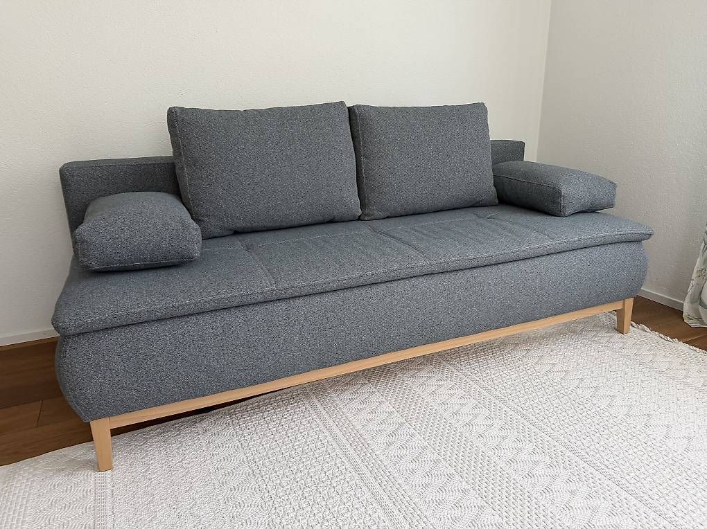 Sofas: Boxspringsofa mit Stauraum – Gebraucht aus Bachenbülach von zuti-rr
