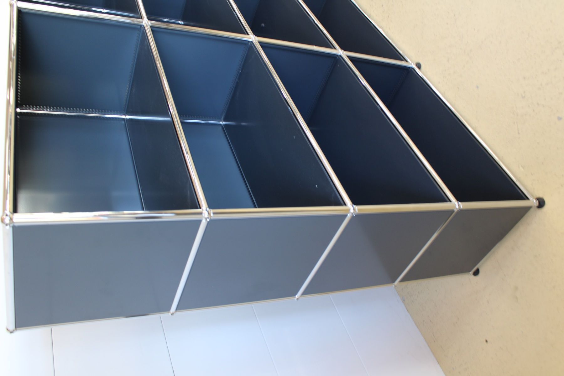 USM Kommoden: USM Regal, Lieferung möglich – Gebraucht aus Meinisberg von atelier_TILIJA 3