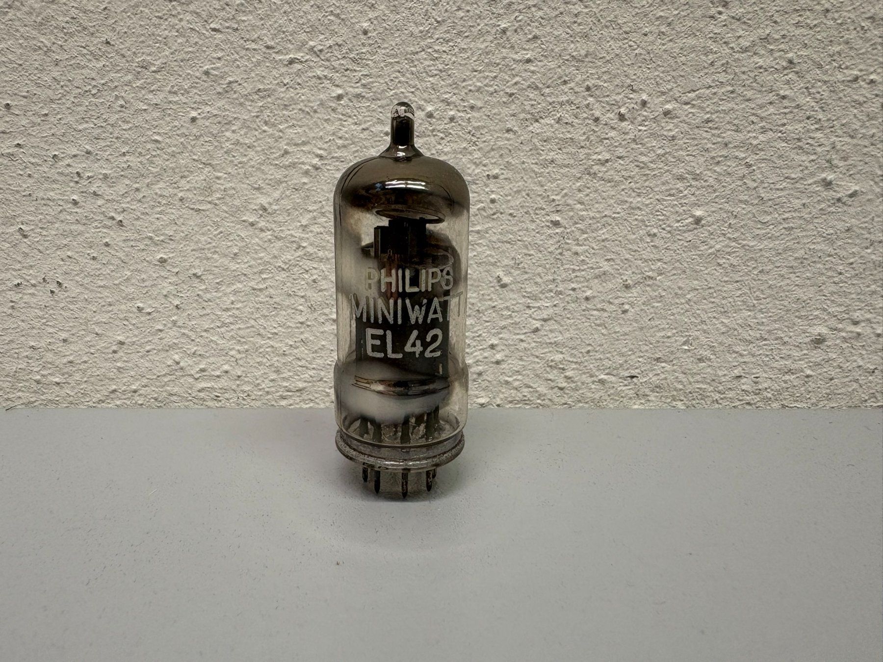 Philips Componenti elettronici: Philips Miniwatt EL 42 – Nuovo (secondo la descrizione) da Hochdorf venduto da av-electronics 1