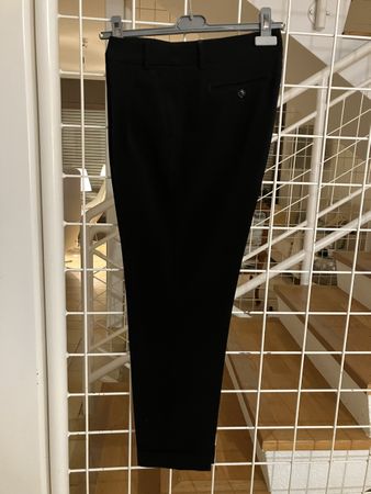 MaxMara Week-end - pantalon léger à pinces et revers 